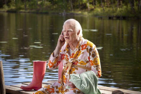 100 Year Old Man Who Climbed Out of The Window and Disappeared thumb