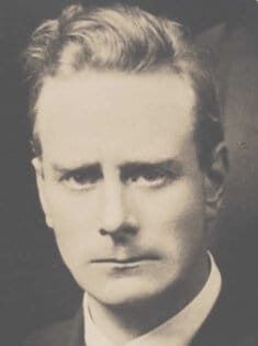 Bású : Liam Mellows